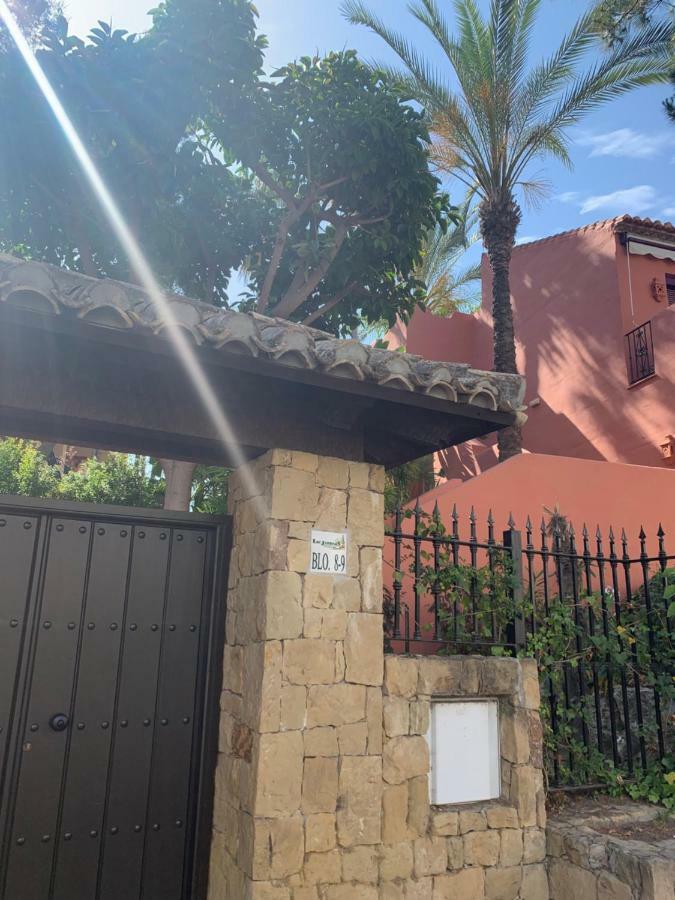 Beachside Apartment In Μαρμπέλλα Εξωτερικό φωτογραφία