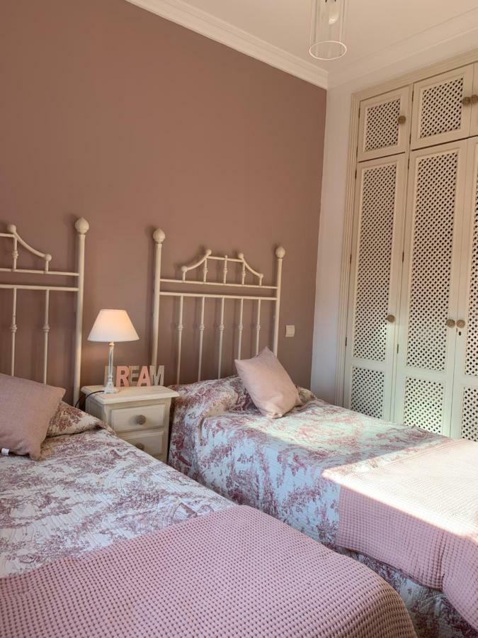 Beachside Apartment In Μαρμπέλλα Εξωτερικό φωτογραφία