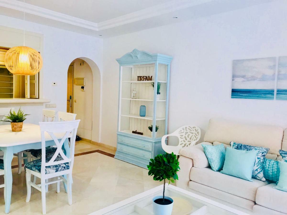 Beachside Apartment In Μαρμπέλλα Εξωτερικό φωτογραφία