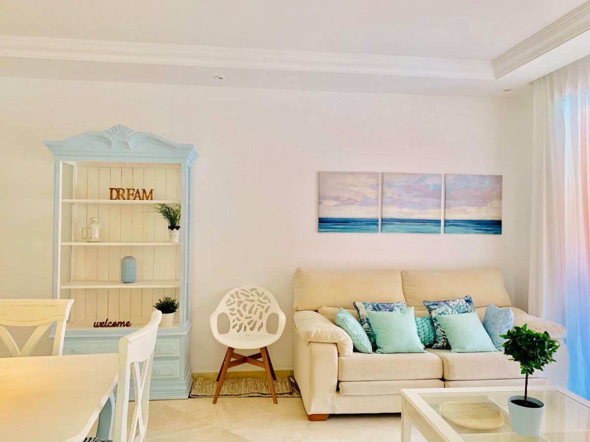 Beachside Apartment In Μαρμπέλλα Εξωτερικό φωτογραφία