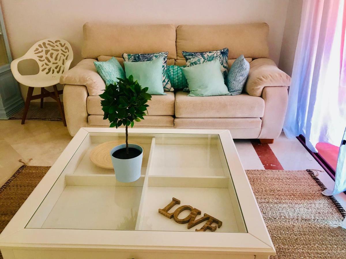 Beachside Apartment In Μαρμπέλλα Εξωτερικό φωτογραφία