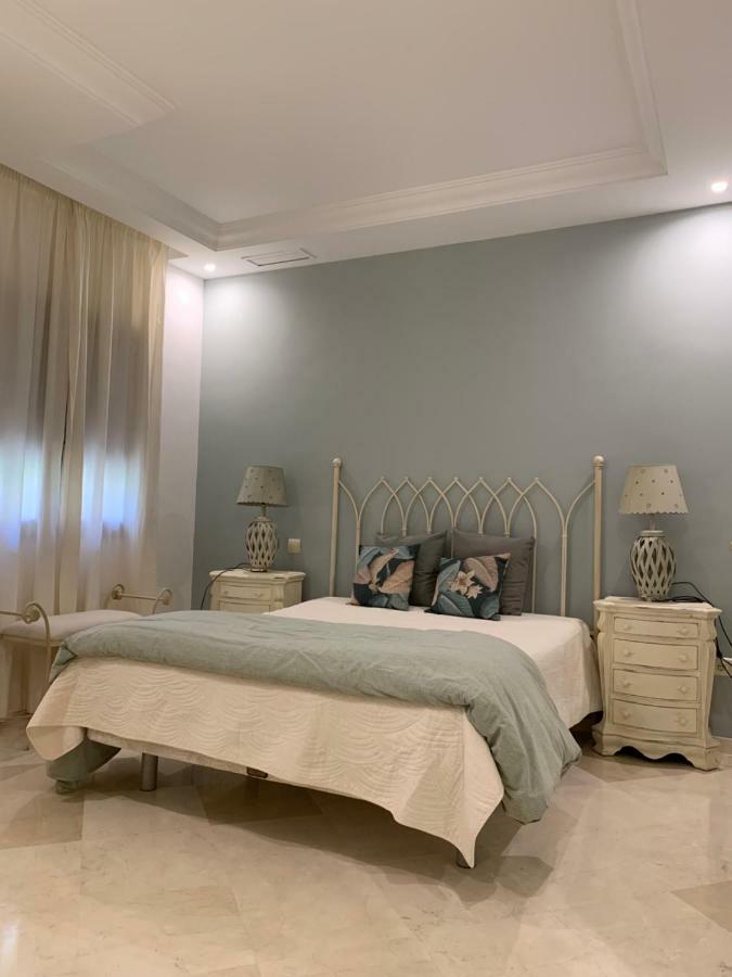 Beachside Apartment In Μαρμπέλλα Εξωτερικό φωτογραφία