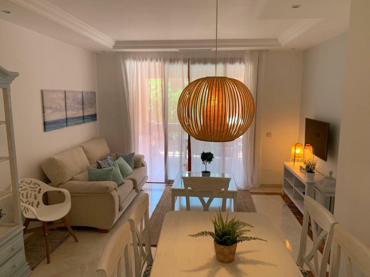 Beachside Apartment In Μαρμπέλλα Εξωτερικό φωτογραφία
