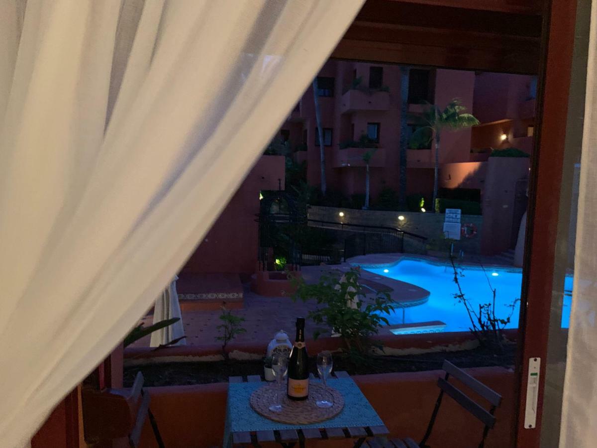 Beachside Apartment In Μαρμπέλλα Εξωτερικό φωτογραφία